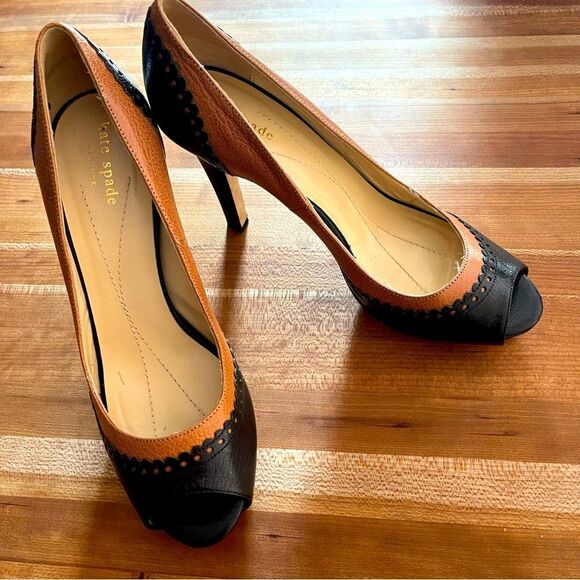 kate spade Shoes - Kate Spade Gladly black tan peekaboo heels